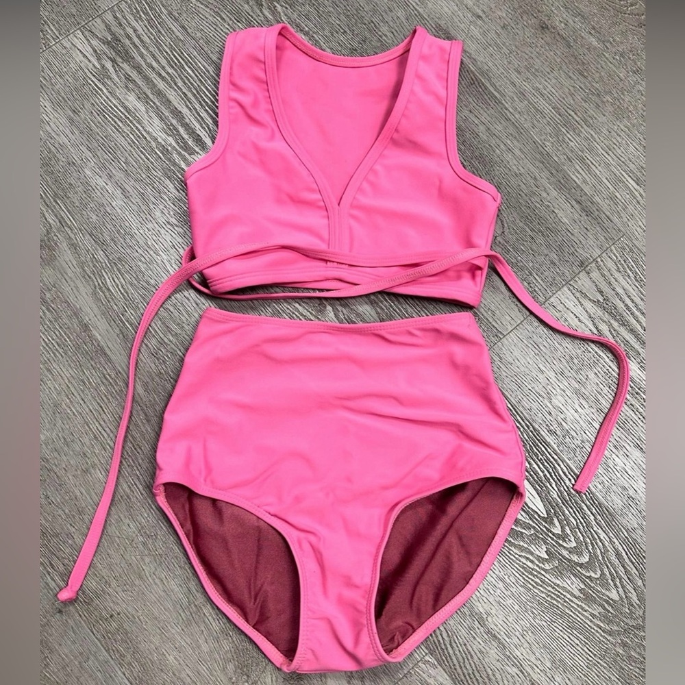 Five Dancewear pink outfit top CL, bottoms CXL. Girl